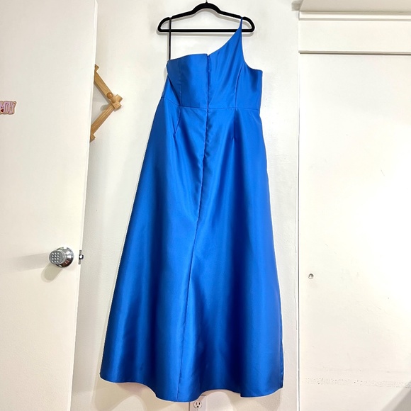 Alfred Sung D831 One Shoulder Draped Front Slit Satin Gown - Picture 6 of 12